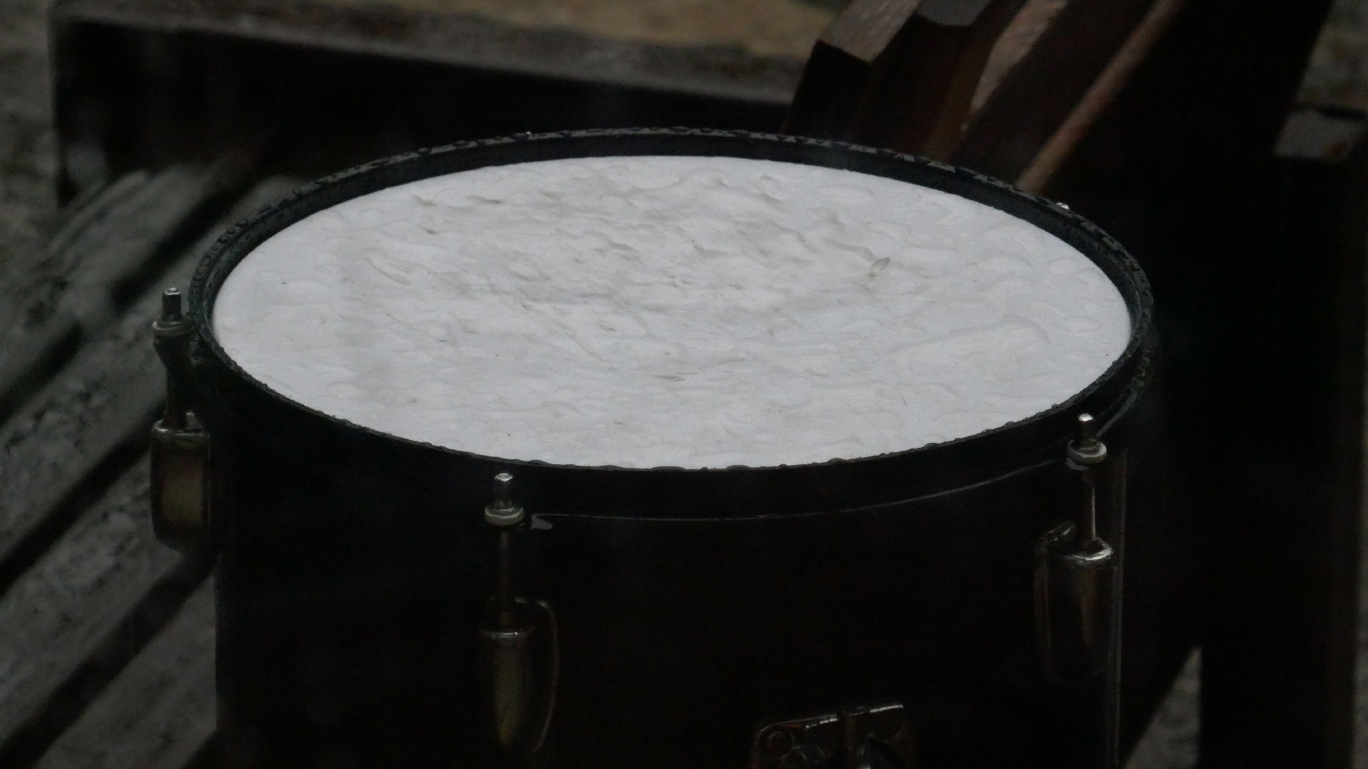 2024-02-09 Regen auf einer kleinen Tom (Audio)